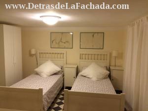 Avenida 31A  ,2605  entre la calle 30 y 26 .