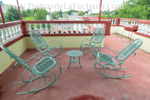 Calle 7 Oeste #36, entre 12 Oeste y 8 Oeste