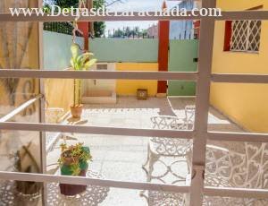 Calle 7 Oeste #36, entre 12 Oeste y 8 Oeste