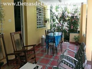 Calle Salvador Cisnero # 23