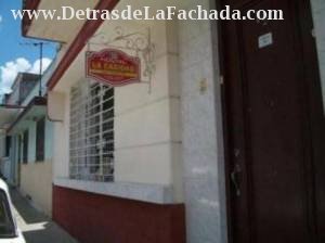 R.G.Garofalo(San Pablo) numero 19,entre las calles:Maximo Gomes y Luis Esteves,El Carmen,Santa Clara,Cuba,CP :50108