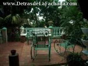 R.G.Garofalo(San Pablo) numero 19,entre las calles:Maximo Gomes y Luis Esteves,El Carmen,Santa Clara,Cuba,CP :50108