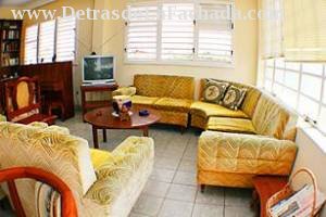 Calle 21 entre J e I