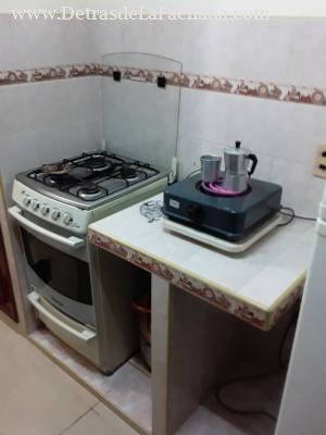 Calle 2da. Edificio 9 Apto 17