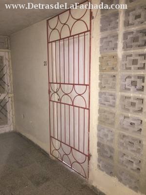 edif #21 apto 20, cuarto piso,reparto Pastorita, Cienfuegos, Cienfuegos, Cuba (18 plantas de los militares)