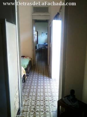 Casa a lo largo-Tres cuartos