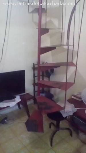 Calle Maceo # 94 F Altos Entre Agramonte y Garayalde