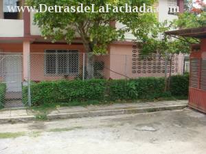 Calle 3 Edif. 3 Apto 1 entre 16 y 20, Rpto: Villa Nueva.