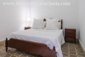 Calle San Lázaro 966 entre Aramburo y Hospital