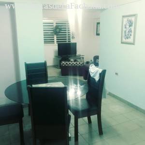 Calle 44, # 1047, Apt 10, % 17 y 19