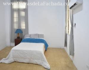 Zulueta 64 entre calle genios y refugio