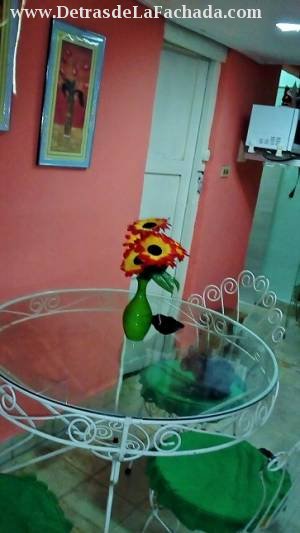 Oquendo 1066, apto 106.