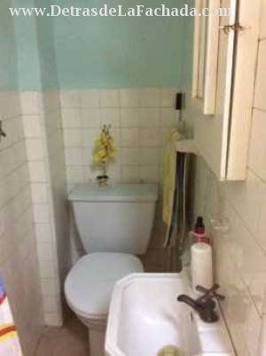 Cerca de  hospital retinosis