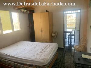 A dos cuadras del malecon y dos del Hospital Ameijeiras