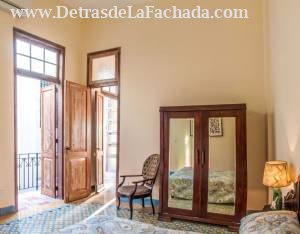 Calle Santa Clara e/Cuba y San Ignacio