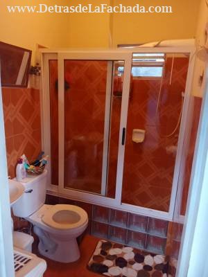 Calle Beales #21 apto 4 entre Porvenir y 8va Lawton