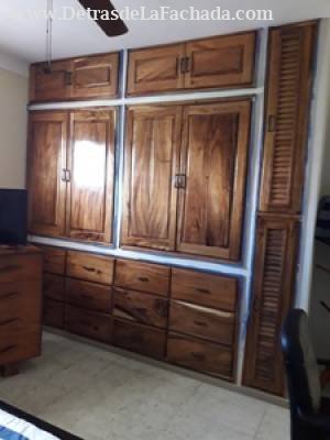 Cerca de Sta Catalina y Juan Delgado