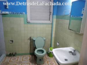 calle F entre 11 y 13 #256 apto 1