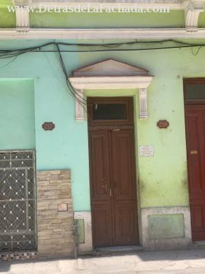 A dos cuadras del malecon y dos del Hospital Ameijeiras