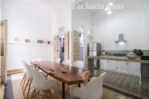 Calle San Lázaro 966 entre Aramburo y Hospital