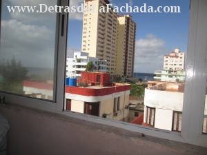 Calle 12 E/ 3ra y 5ta