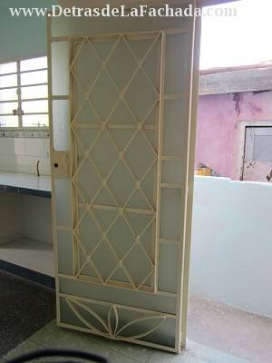 Paseo #7 /LUZ Y COCO