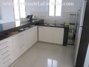 Calle 1ra entre 36 y 36A