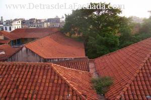 calle Cuba entre calles Luz y Santa Clara