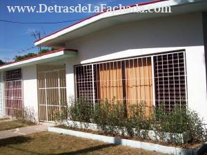 Cerca de 5ta avenida, Reparto Flores