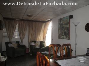 Calle 12 E/ 3ra y 5ta