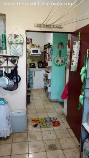 172 # 133  e/ 1ra y 5ta