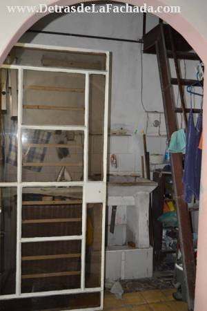 Patio con acceso a la Azotea y al balcón lateral