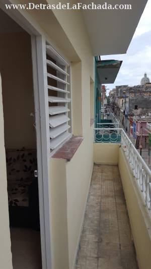 Calle Aponte 212 entre Mision y Arsenal, La Habana Vieja