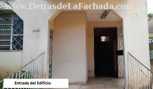 Calle 13, entre 46 y 48