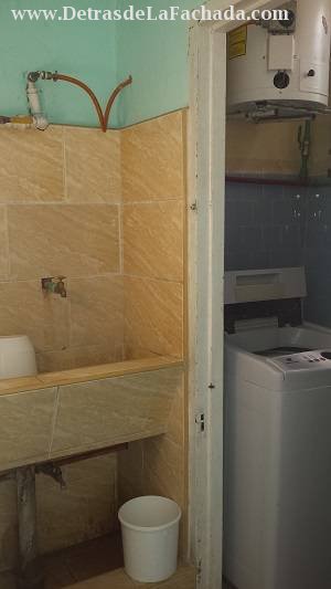 Calle Linea esquina a J