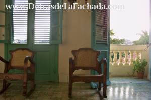 calle Cuba entre calles Luz y Santa Clara