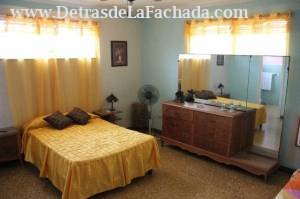 calle 17 #201 entre J y K apto4,