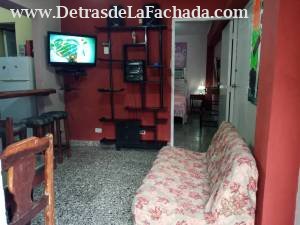 calle F entre 11 y 13 #256 apto 1