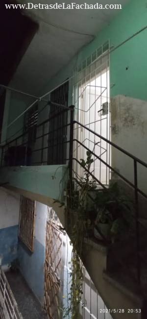 Escobar % Reina y Estrella #612