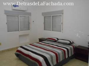 Por la funeraria de Calzada y K