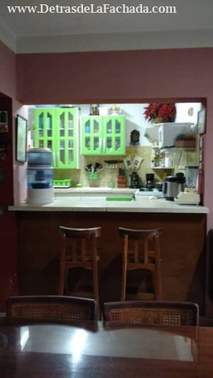 172 # 133  e/ 1ra y 5ta