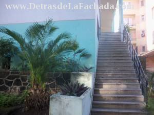 Escalera Exterior del Edificio