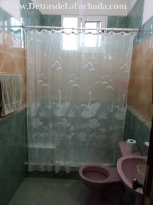 Baño intercalado planta baja