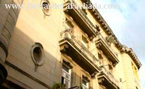 calle Cuba entre calles Luz y Santa Clara