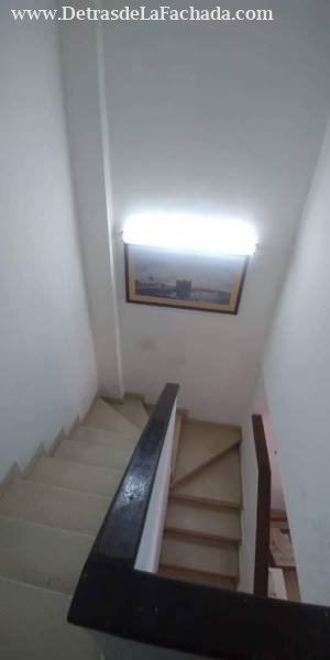 Marina #61 e/ Hornos y Vapor