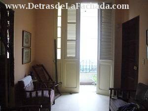 DE LA SALA AL BALCÓN