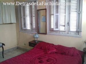 Calle 27 % 28 y 30 Edificio 1502 Apto F