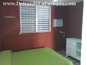 calle F cerca de calle G muy centrico