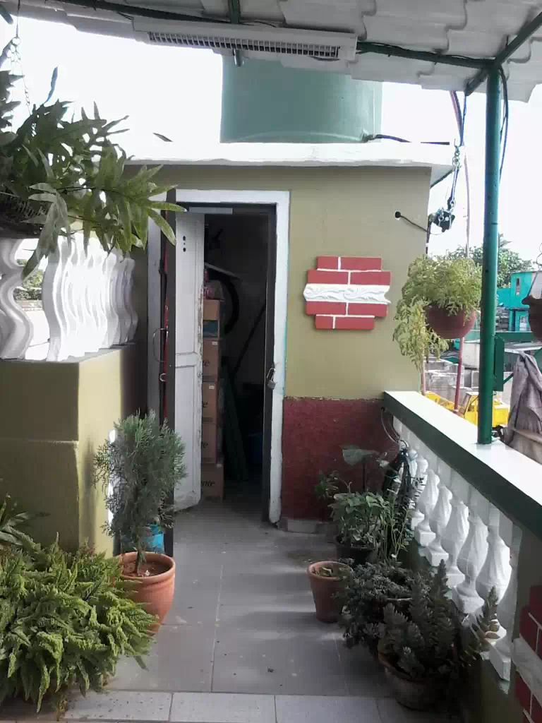 Cuarto de lavado,con tanque de 1500ltr y motor