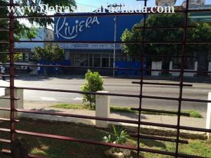 Avd 23 - vedado- a pie de calle